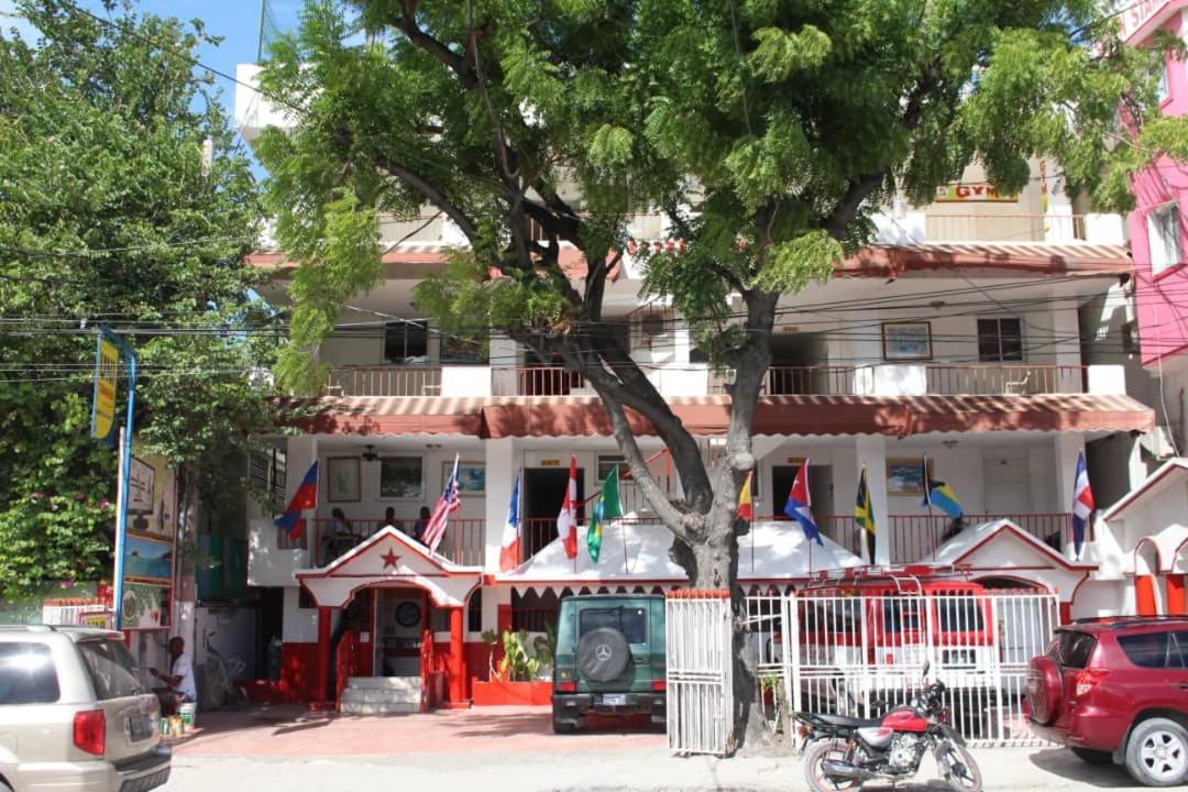 Seven Stars Hotel Musseau Esterno foto