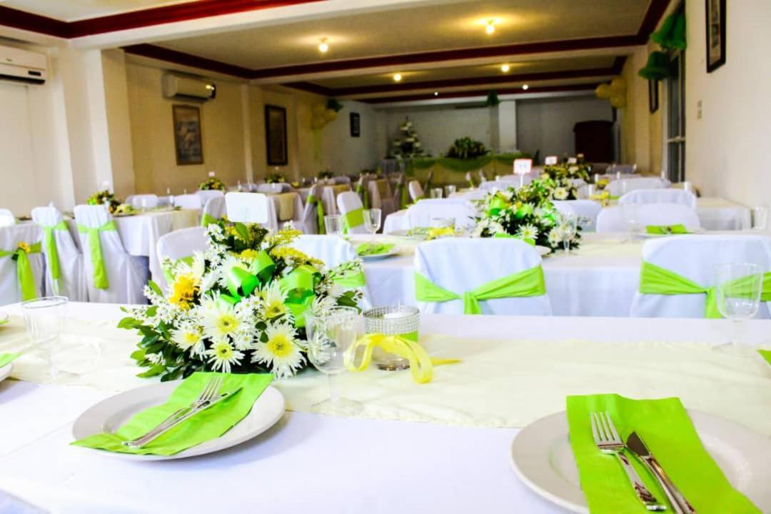 Seven Stars Hotel Musseau Esterno foto