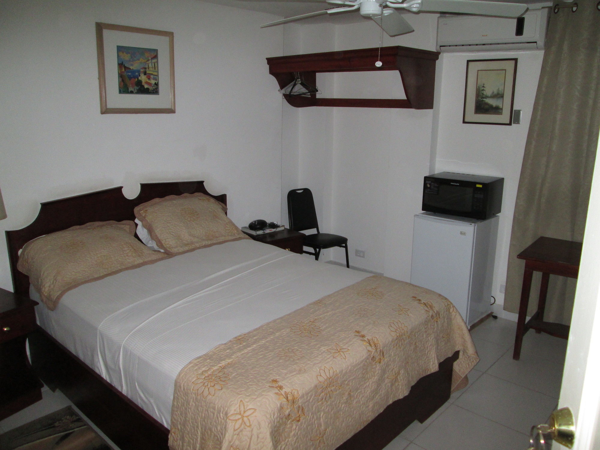 Seven Stars Hotel Musseau Esterno foto